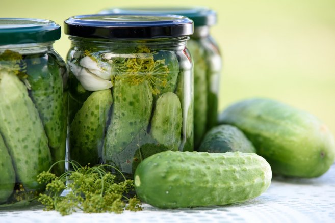 ediblestories's tweet photo. 15 Pickle Recipes for #NationalPickleMonth https://t.co/OPhRgNQJ04 @edible_houston @EdibleSarasota @EdibleTulsa https://t.co/l4DfCguK57
