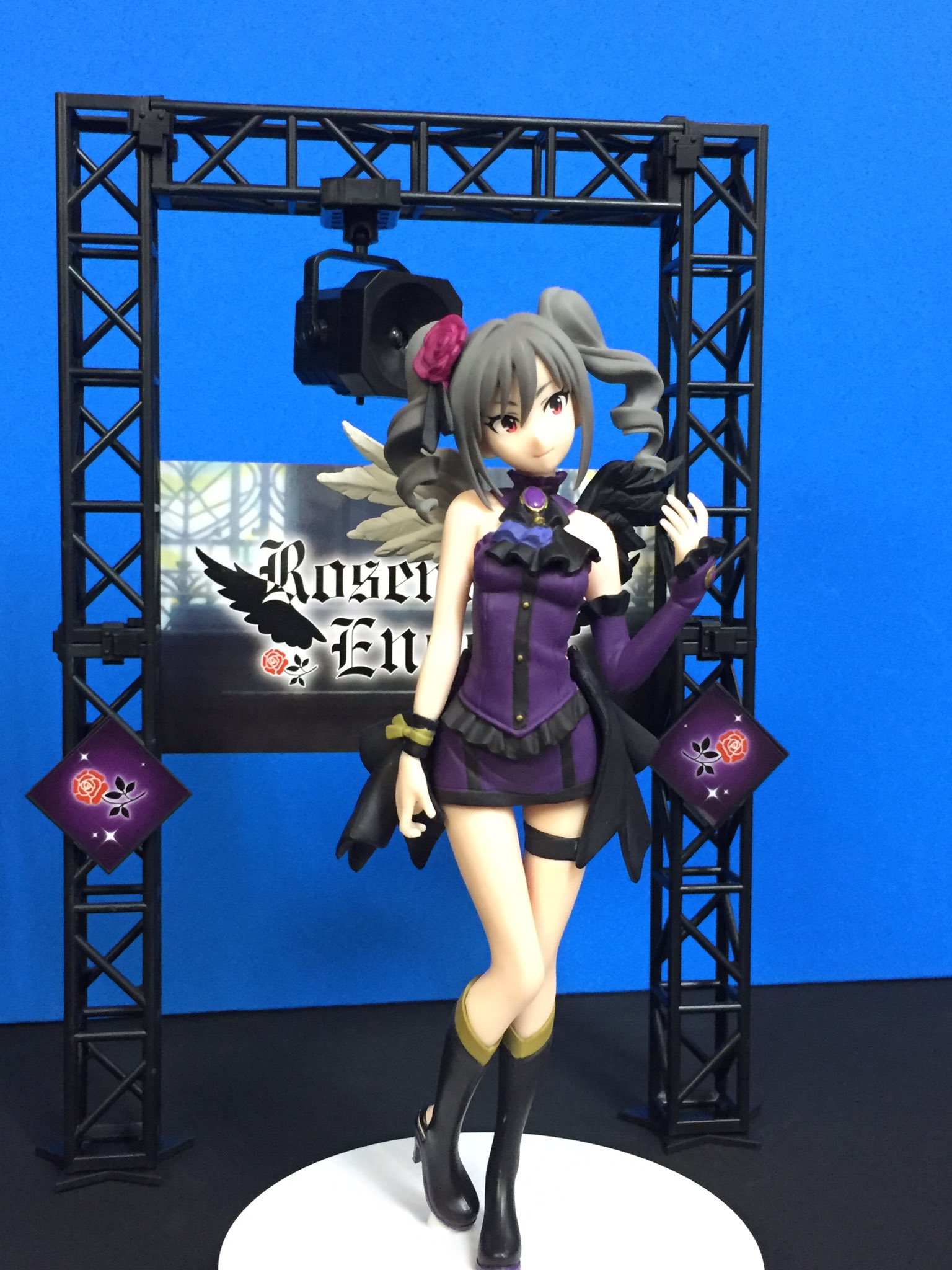 秋葉原hey 7 6 アイマス配信 No Twitter プライズ 本日新入荷 アイドルマスター シンデレラガールズ 神崎蘭子 ローゼンブルクエンゲル フィギュア 銀髪の堕天使 特設ステージに降臨 Akiba アイマス デレステ ヘイマス Imas Cg T