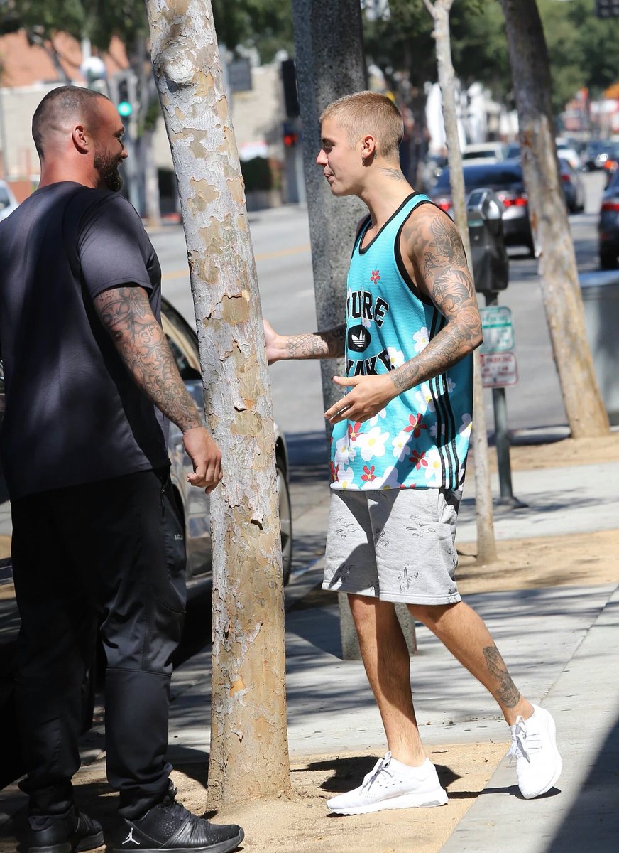 JBCrewTR's tweet photo. Ö L D Ü M https://t.co/aFlnp0eVm1