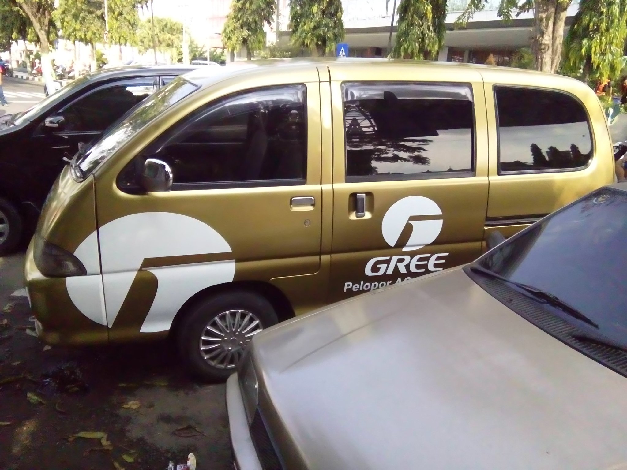 Omah Sticker On Twitter Branding GREE AC Surabaya Untuk