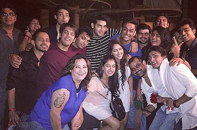 tellychakkar's tweet photo. Creator of #KaisiYehYaariaan Vikas Gupta reveals exclusive scoops from the show
https://t.co/DGLod33iok https://t.co/gaDCt8bWDG