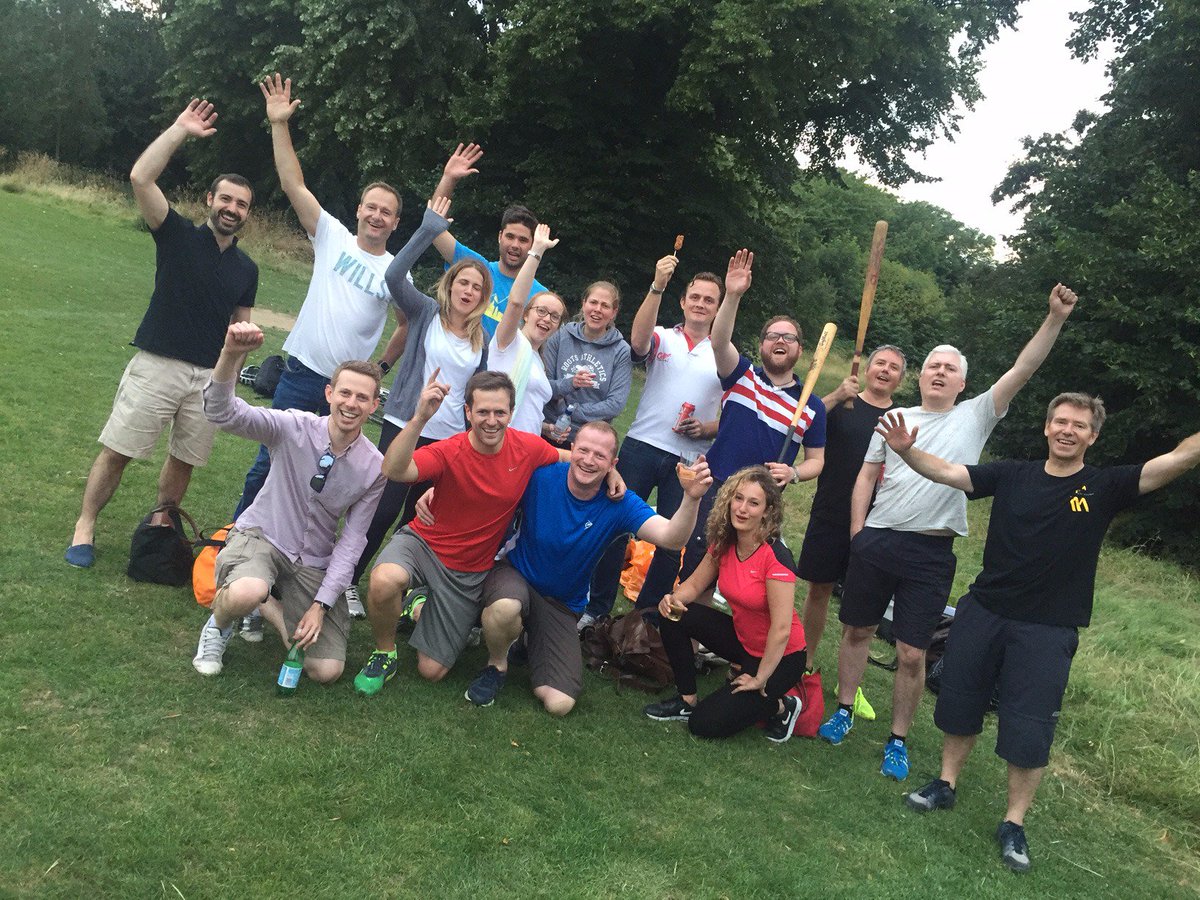 aspireDM's tweet photo. .@lesliejonesarch thnks for hosting a winning afternoon!  Until nxt #softball season! @redwoodcomms @Waterman_group https://t.co/m0wVOO4Nge