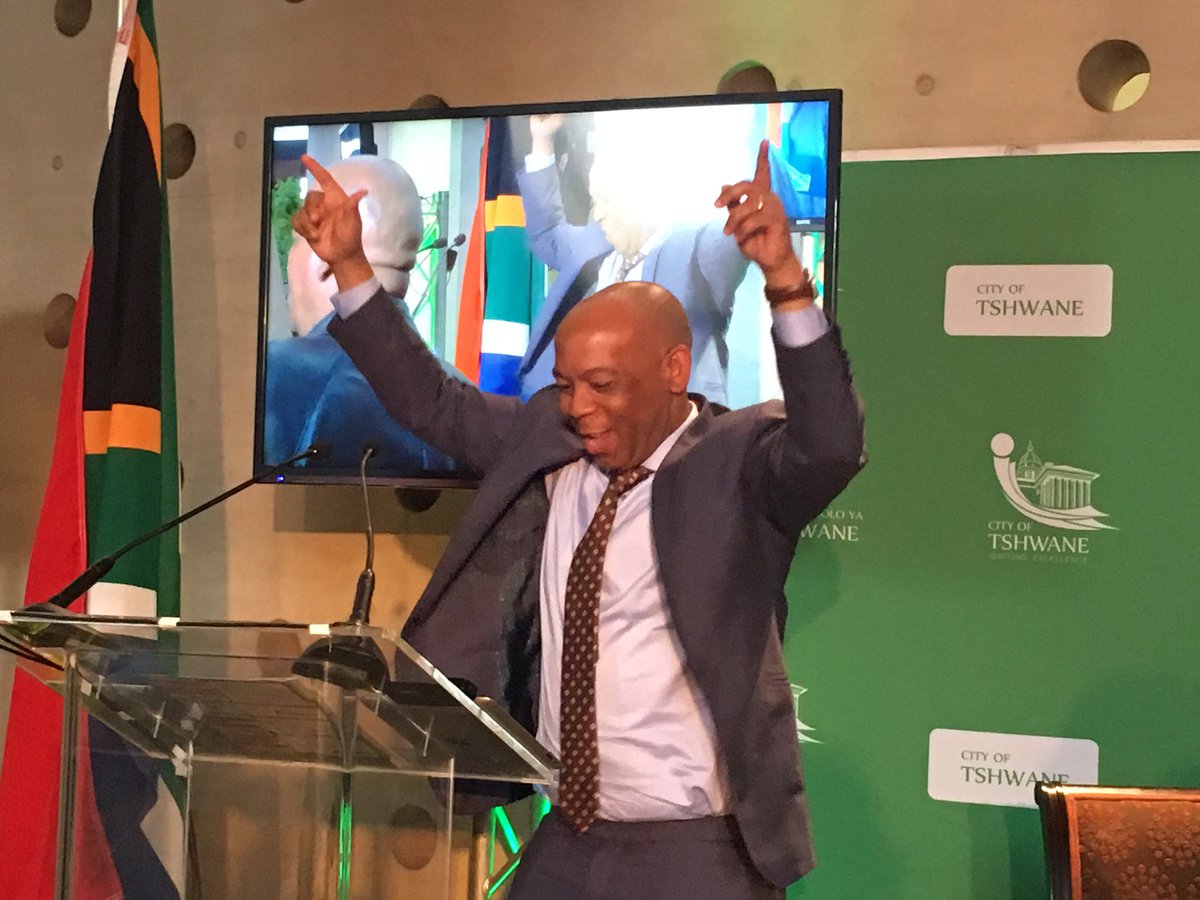 JacaNewswatch's tweet photo. #Ramokgopa Outgoing Tshwane Executive Mayor ,Kgosiensto Ramokgopa about to deliver his farewell speech. https://t.co/SXowZrjdy1