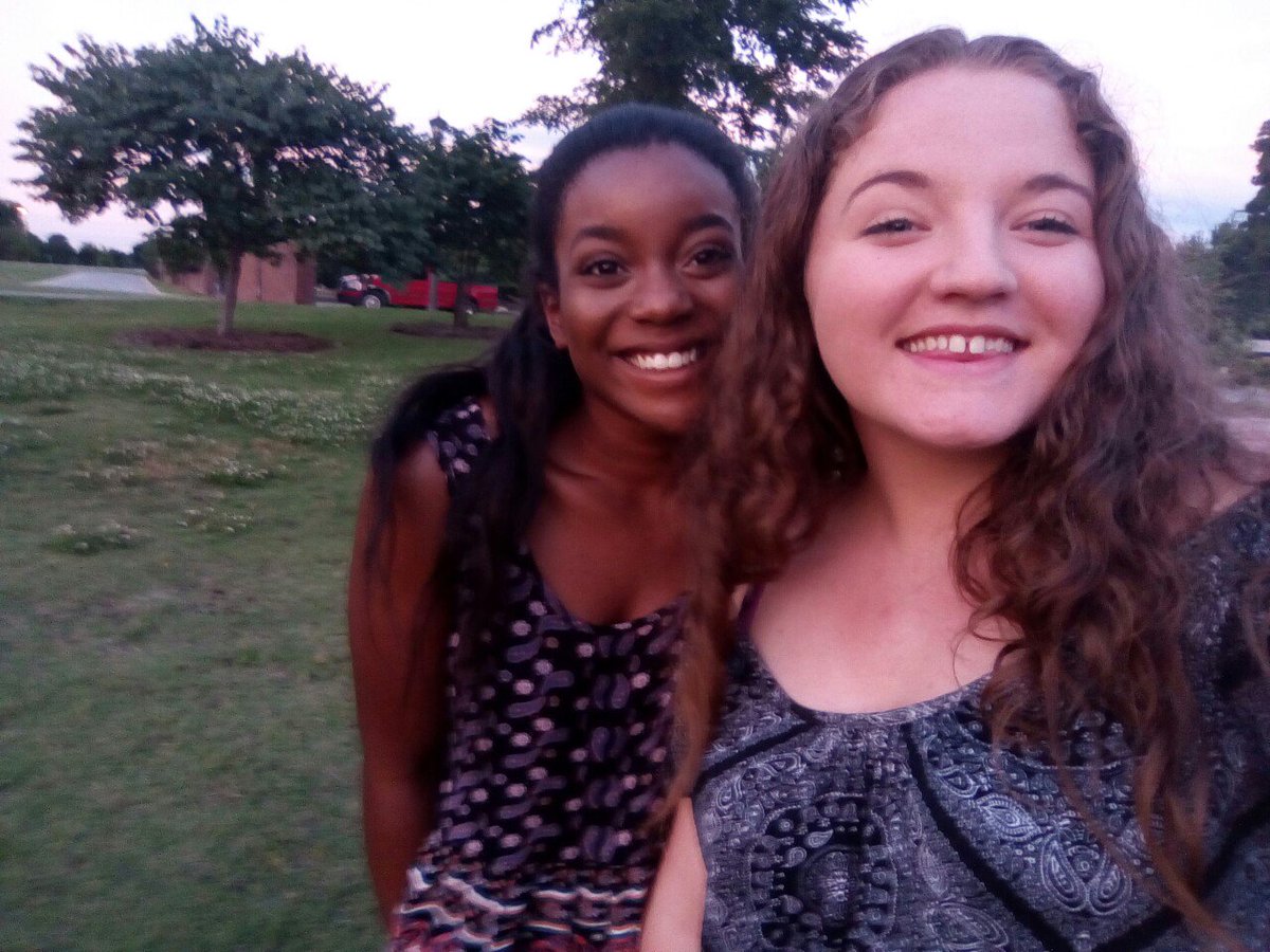 mxrgo's tweet photo. Happy Birthday Angel!! Much love for ya! Thanks for being you! ❤🎉🎉 https://t.co/nFsgmNgHiE