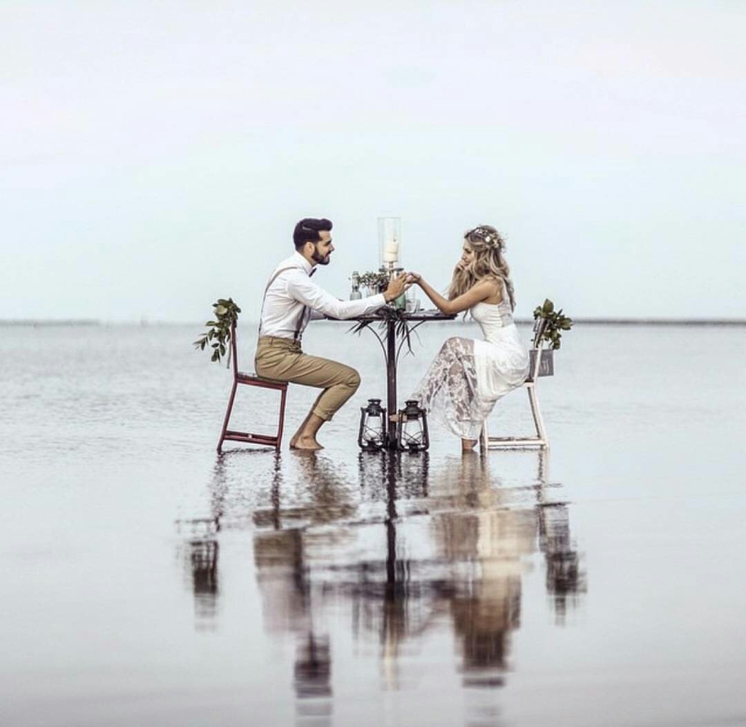 modish571's tweet image. Incorporating a spacious place for your engagement shot can't be any dreamier than this!