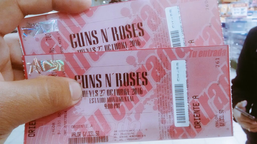 #GnRLima #GunsNRosesLima #GunsNRoses ya estamos listos <a href="/Drew_1484/">DrewTR</a>  <a href="/iluminatie/">Renzo Seminario</a>