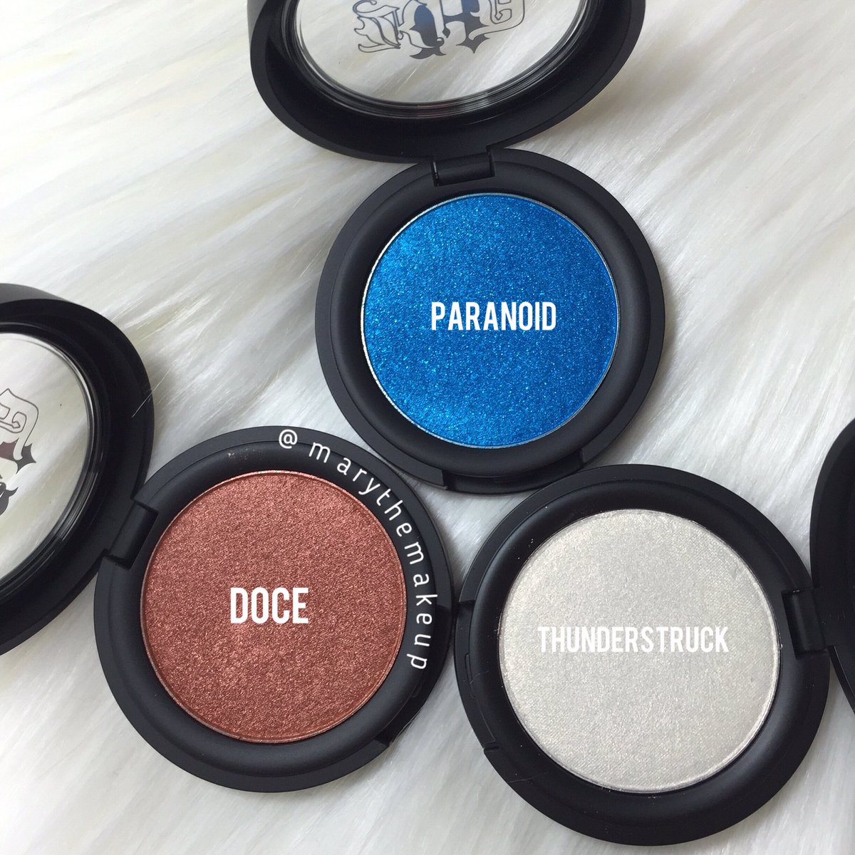 marythemakeup's tweet photo. LOVE THIS COLLECTION ✨✨ @KATVONDbeauty @Sephora thanks to @NikkieTutorials for letting us know 😍😍 https://t.co/bkwW45IWfg
