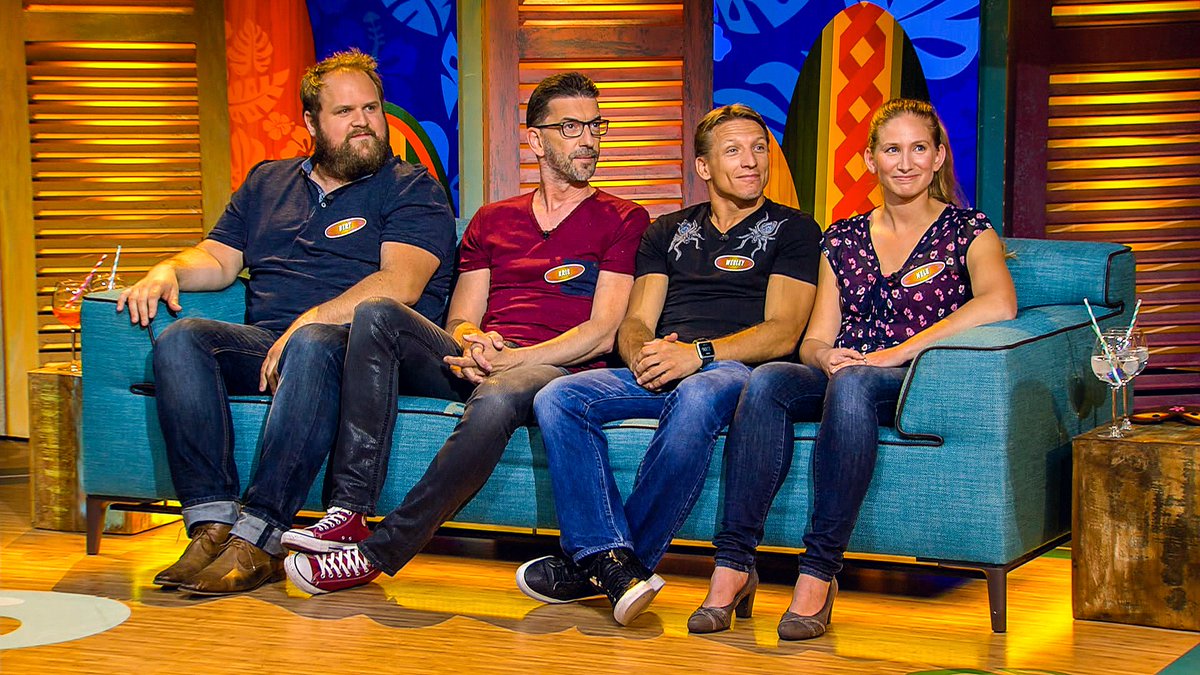 Vanavond #IsErWifiInTahiti @Destadsbader <a href="/BertHuysentruyt/">Bert Huysentruyt</a> <a href="/lisamichels/">Lisa Michels</a> <a href="/VTM/">VTM</a>
 
bit.ly/2a5bzFc