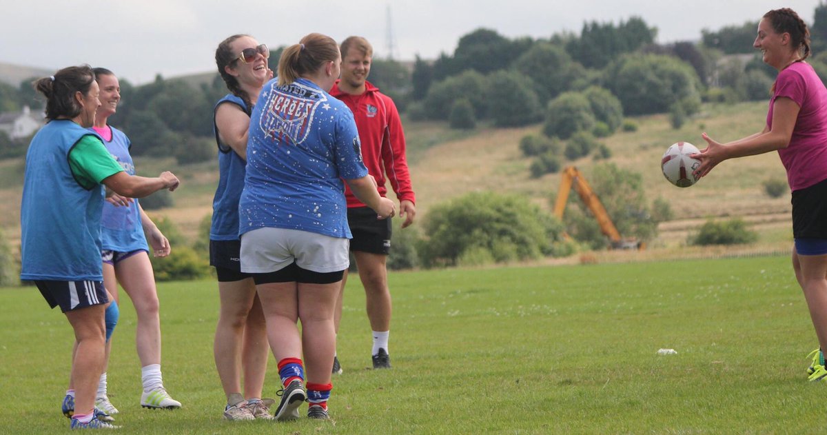 HornetsLadies's tweet photo. Lots of fun had at our Saturday training session! Thank you to John Bardason for the photos! 🏈👍 https://t.co/Pqokpyq4Gv