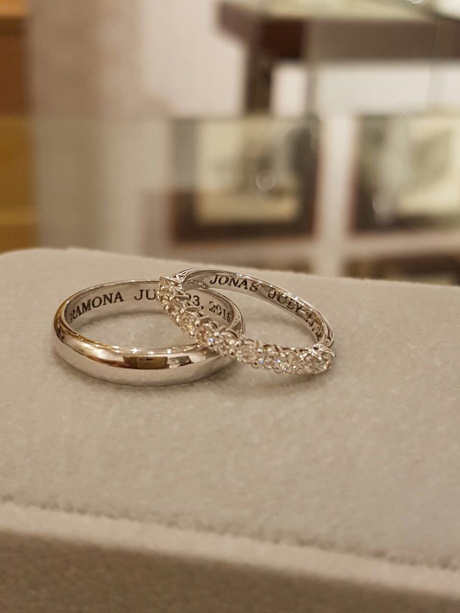 AzizaCollection's tweet image. Another happy couple ties the knot! 💖👰🏻💑💍🎉