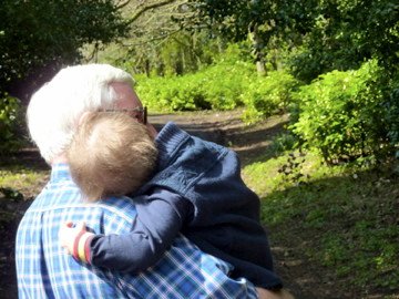 Psicotrade's tweet photo. #DíadelosAbuelos ¿Cómo ayudo a mi nieto con #autismo? Consejos para super abuel@s

https://t.co/lXiXIEI9b9 https://t.co/JaH7WeMXDk