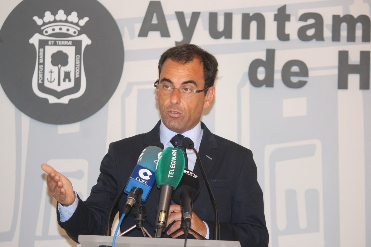 PPAytoHuelva's tweet photo. Propuestas al Pleno: Paseo de la Ría, atención a los mayores y reconocimiento a Huelva2016. https://t.co/e8UHdR7aip https://t.co/qHJo8TwtfZ