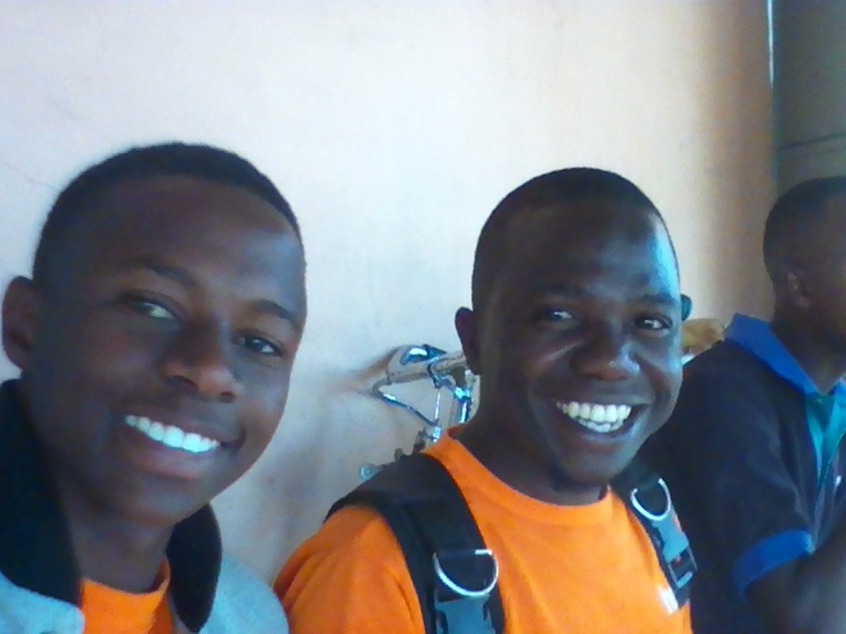 MullyAlpha's tweet image. With my friend joel