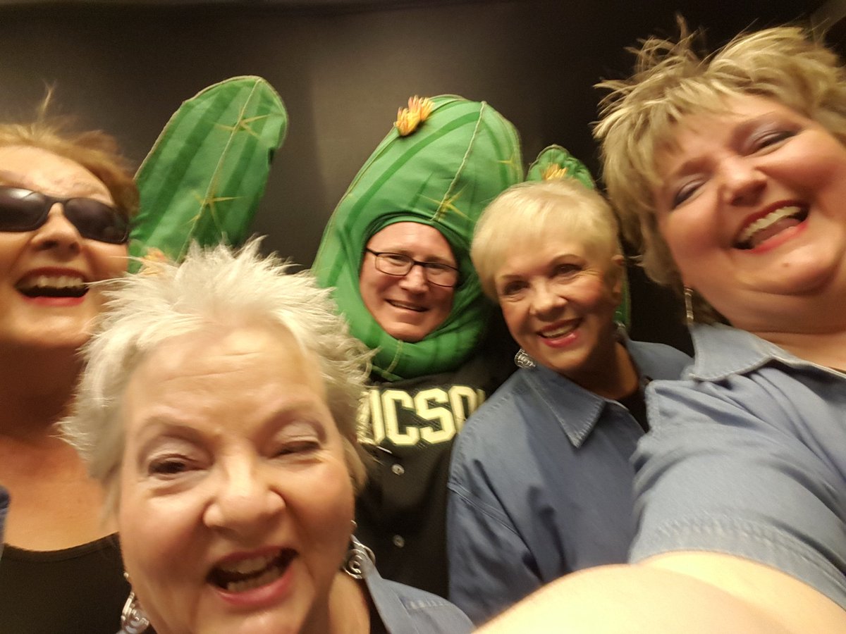 CheeperTherapy's tweet image. Tuesday night is Tucson Desert Harmony singing night! JCC @ 6:30. Come join the harmony fun!