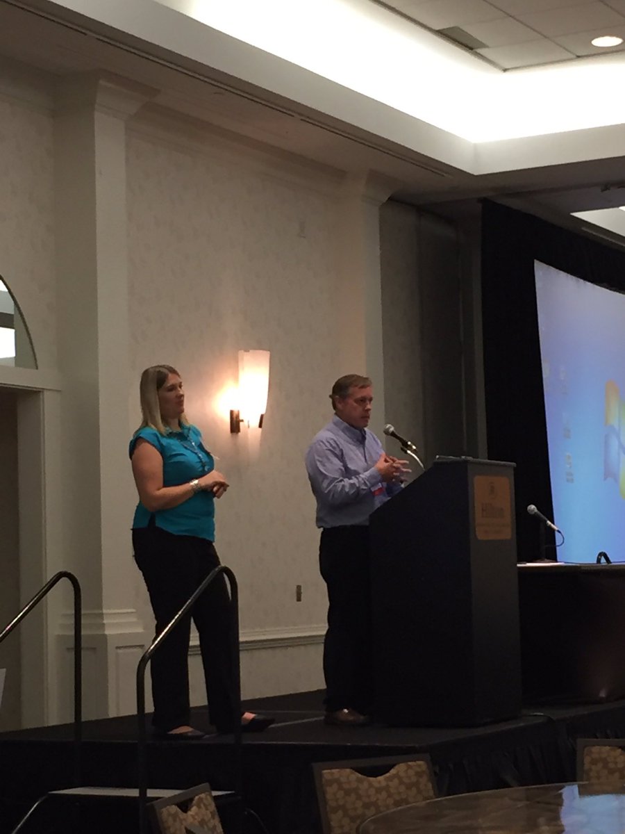 UKinnovationLab's tweet photo. Dan Kahl and Cindy Banyai rocking the CDS meeting #commdev16 https://t.co/Y2m6OESa95