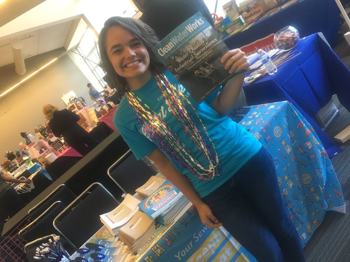 SeweRaTales's tweet photo. Find @neorsd 💩@CleveMetroSD #blueinstitute learn about clean💧🤗 https://t.co/UWwT6T05D9