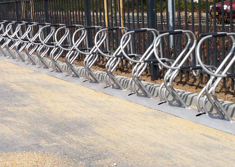 TurvecSolutions's tweet photo. #Secure #PoliceApproved #CycleRacks the #Turvec Cobra is certified with Secured by Design https://t.co/GDsOdoYFx1 https://t.co/v34WSsLGUj