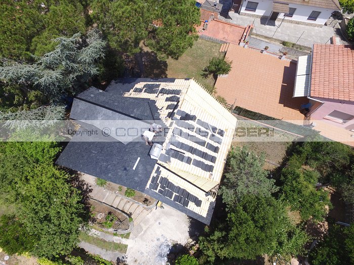 CobertesReserSL's tweet photo. #cubierta #tejado #rehabilitación #pizarra #MetodoReser #camaradeaire #homologada #garantía #clavos #aceroinox https://t.co/rrUbDz16T1