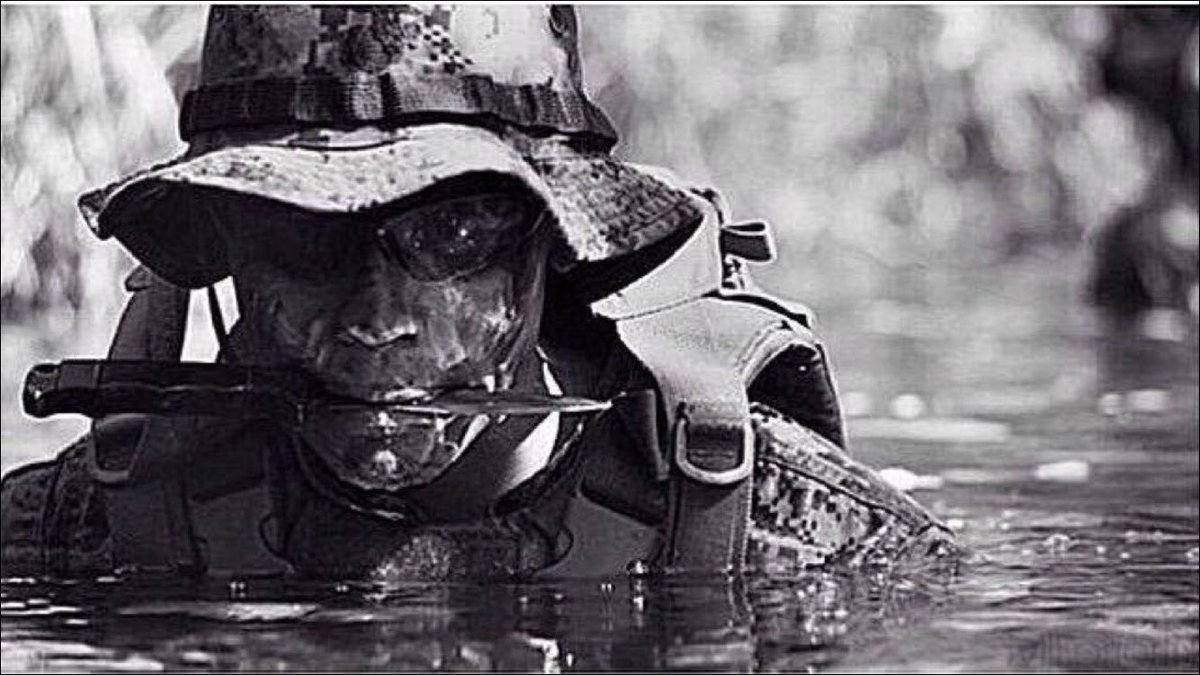 deadlyami's tweet image. #TacticalTuesday Support our troops! Leave No one behind!! #Duty #Honor#Heroes Have a great day my friends!🇺🇸🇺🇸