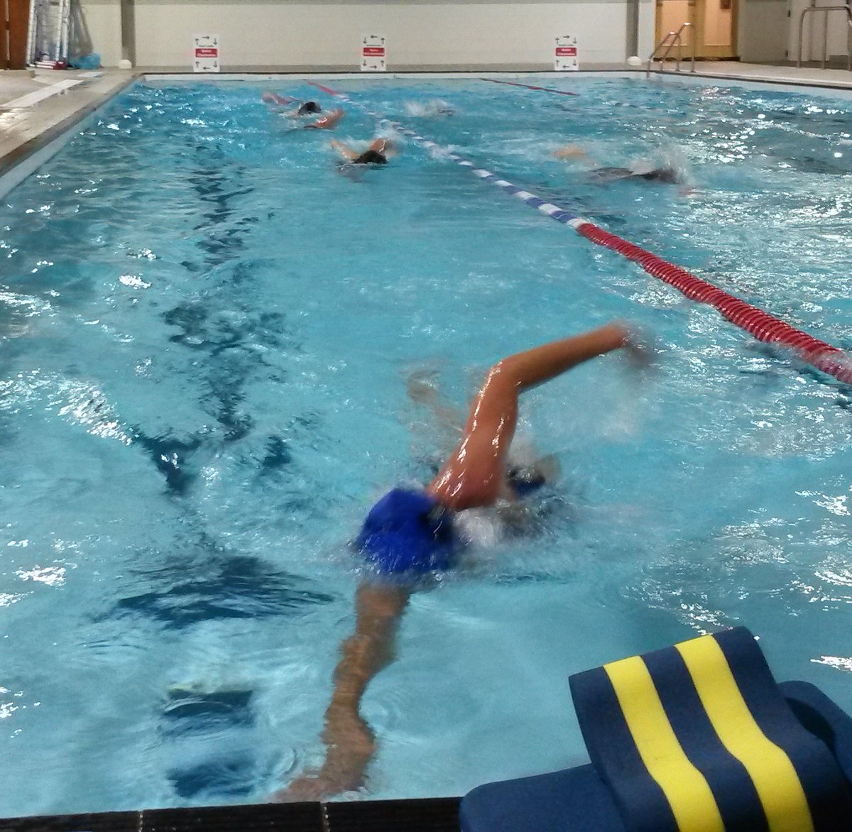 letsswimwithtim's tweet photo. My Thursday night Swim/Tri Fitness session is open to all levels, 4 lanes, 7.30-8.30pm QE... #swimwithtim #Dorset https://t.co/O6x7kqay48