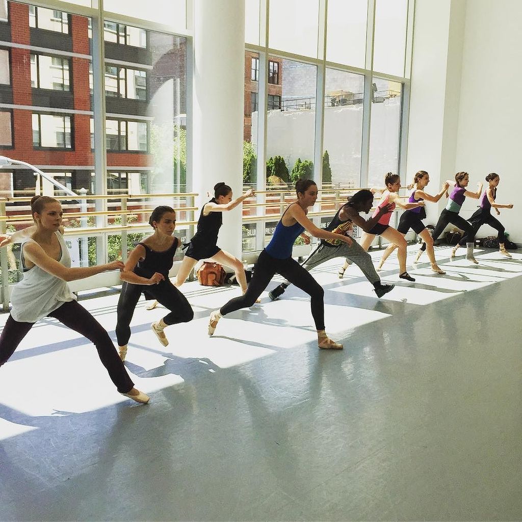 BalletNext's tweet photo. #ballet #BalletNext #JayDonn @splashnarley ballerinas taking off... These women are amazin… https://t.co/EvlajQ3h5C https://t.co/LJKIASaptI