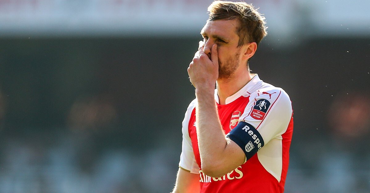 Transform_28's tweet image. Per Mertesacker facing up to 5 months out. Surely @Arsenal will be forced into the transfer market now #afc #wenger