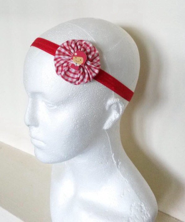 DitzandBobs's tweet photo. Red gingham yo yo headband with little girl button https://t.co/kwhKjHYj5N #Onlinecraft #RedGingham https://t.co/oFuEsWbMdq