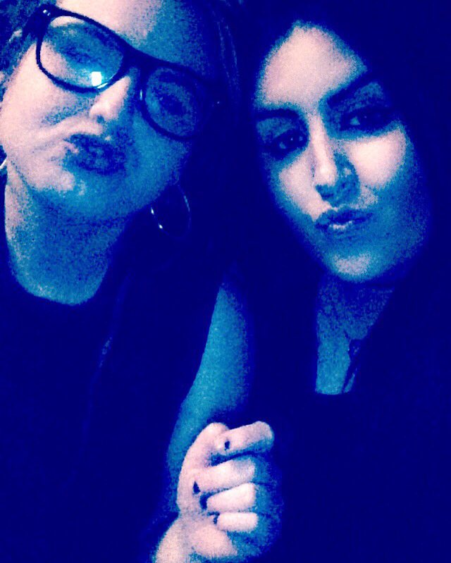 leeighbee's tweet photo. My main biiiitch https://t.co/LLCkGu4tpK