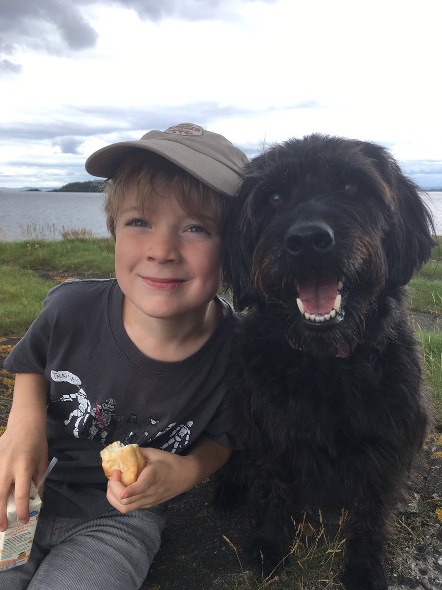 Nethergate32's tweet photo. Pitstop on our fave trail. #braefoot #fifecoastalpath #TravelTuesday come and explore #Scotland https://t.co/FtHwUxnvzC