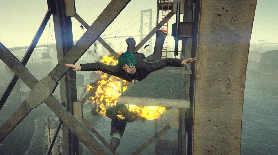 LAZLives's tweet photo. The Jump....#LazEditorPics #GTAOnline #GTAV https://t.co/6GORZhLEaI
