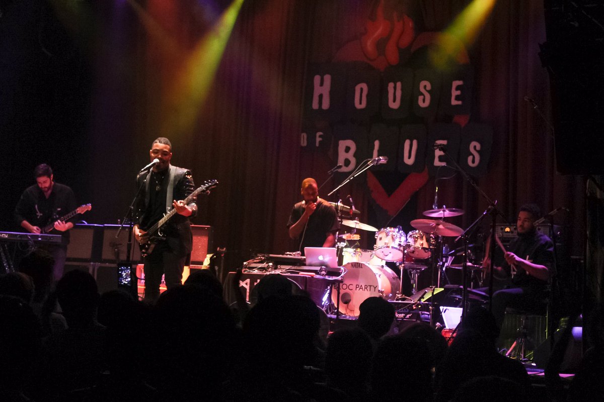 _WalkerOG's tweet photo. You haven't been to a @MarcusAlanWard show? What the hell are you waiting for? 

(MAW @HOBCleveland) https://t.co/rW2YRpprr5