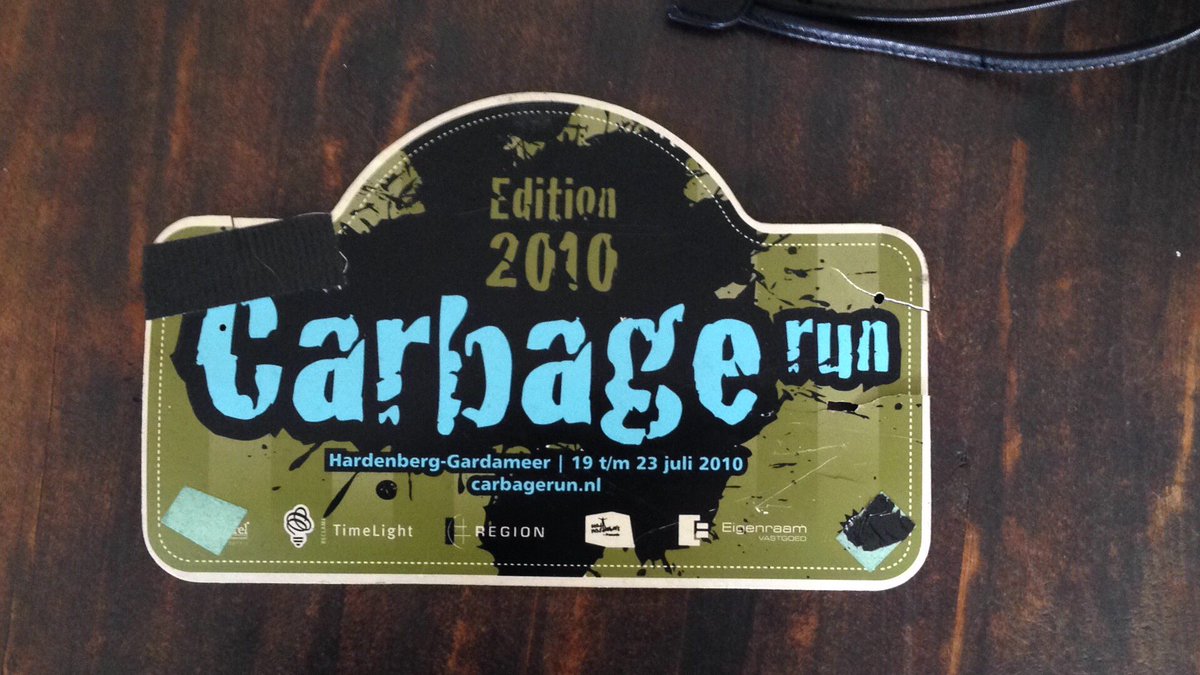 TheVolvettes's tweet photo. @crybabybs What's the Danish word for amateurs? ;-) #carbagerun #carbagerundk https://t.co/01mAqvSiE7