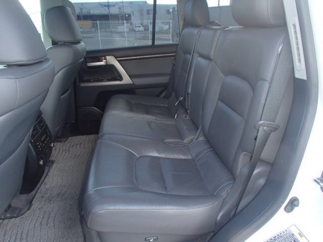 autoholicsltd's tweet photo. #Powermachines #Landcruiser V8, with full options, KCG, cost - 7.2M
Get us on autoholicslimited@yahoo.com https://t.co/AG4IGtbb0T