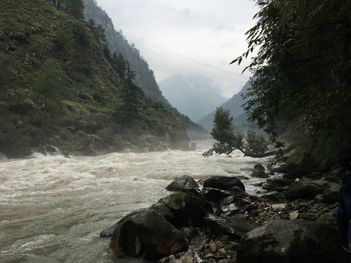 RaiKaPahaad's tweet photo. When office life troubles you, plan a trip..! #kasol #Himachal #hills #nature #vacation #triptokasol #kasoldiaries https://t.co/GrpgJaD21C