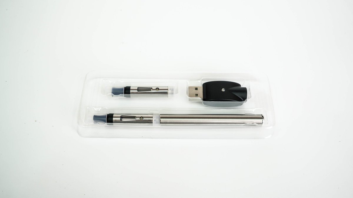 High quality Cbd/ Thc pen from #AldAmaze #cannabis #420girl #cbdmedical #hemp #hemps #dryherb #waxing #wax #weeds