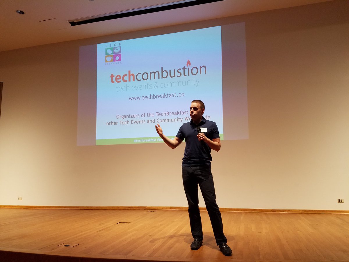 TechBreakfast's tweet photo. Nice crowd at Brooklyn @TechBreakfast #bktech https://t.co/barZJoSGJY