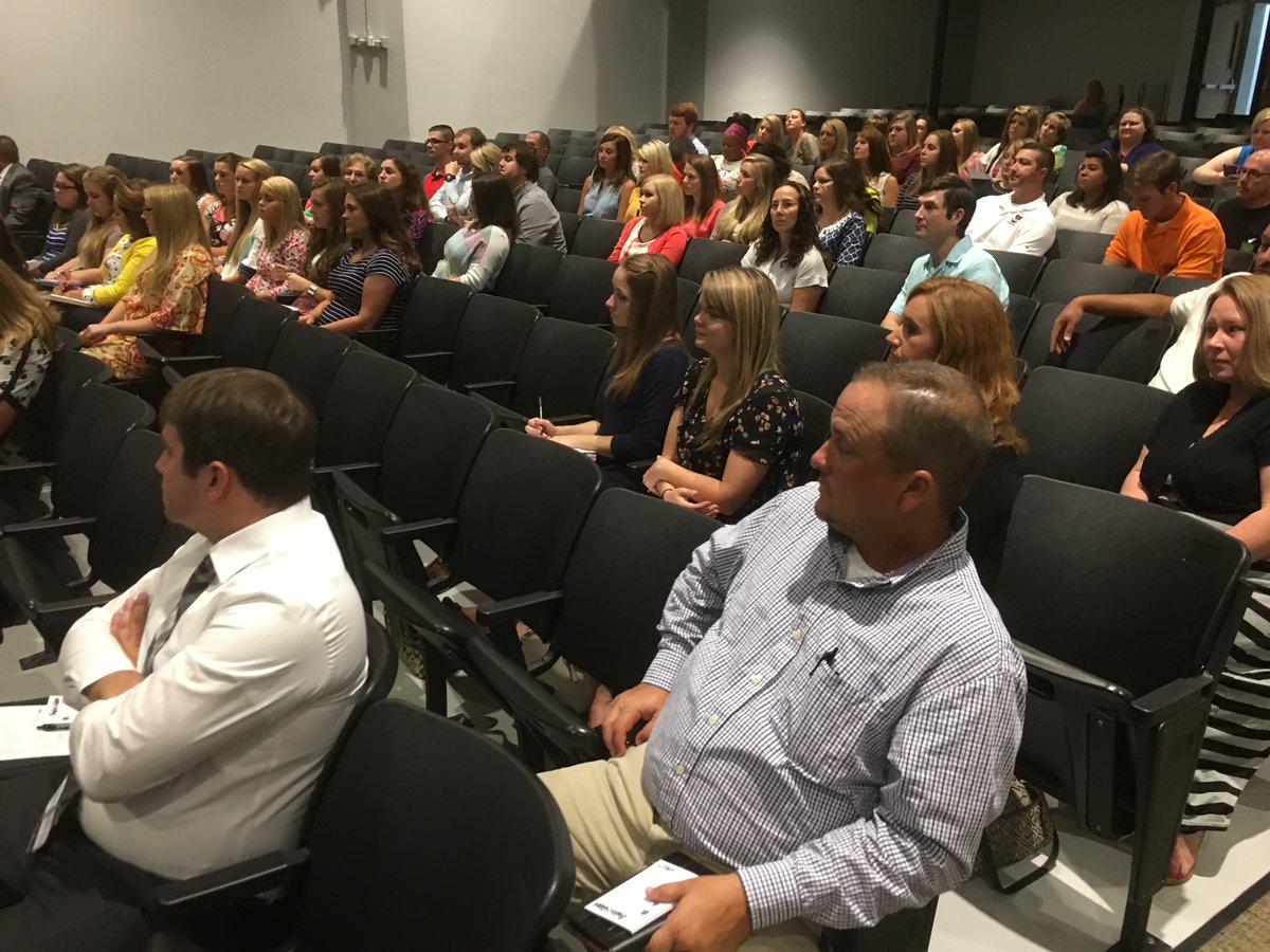 HamblenCoDOI's tweet photo. Meet Hamblen County School's newest teachers! https://t.co/bPmVlH3FMJ
