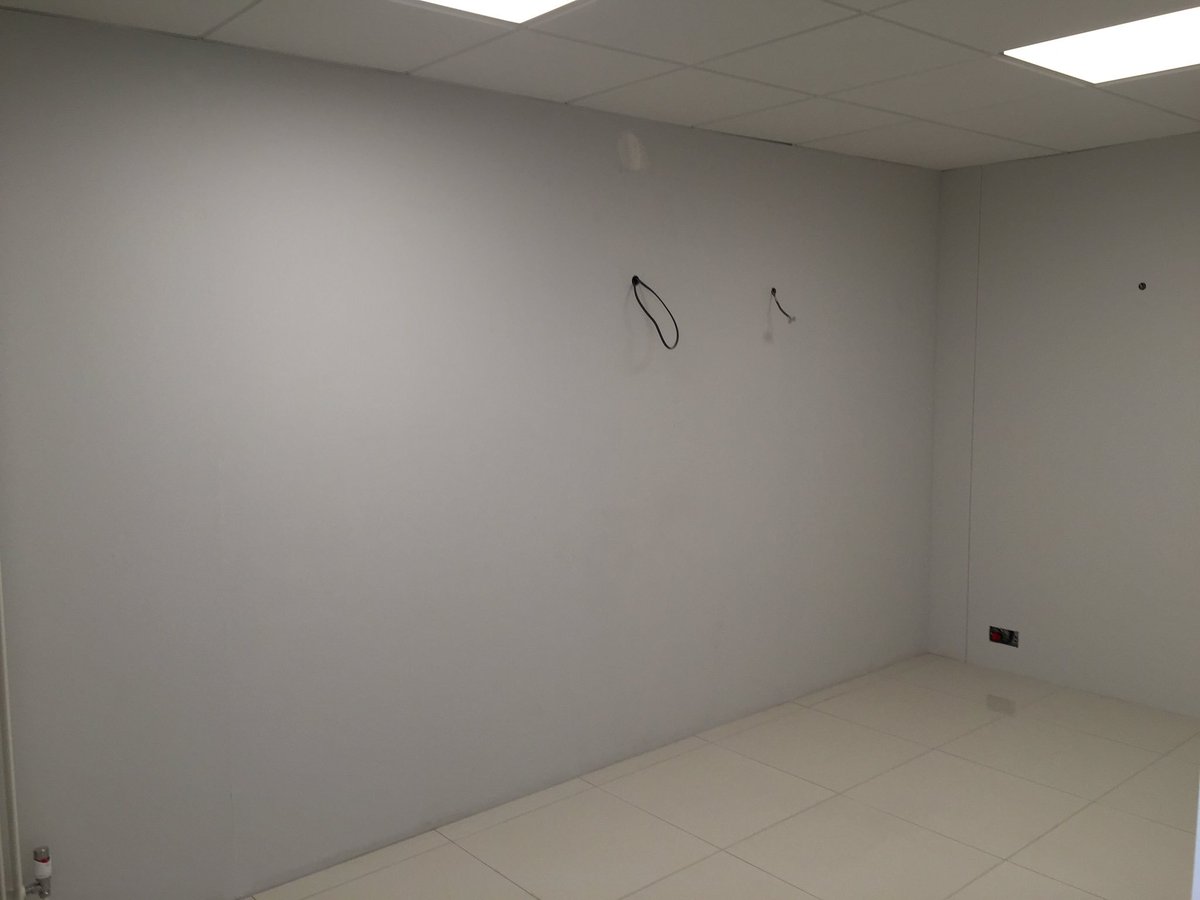 PrestigeBathLtd's tweet photo. @KeucoUK A blank canvas for our new #keuco #ixmo #edition400 #display area. Work starts today! https://t.co/IgIqBns0w0