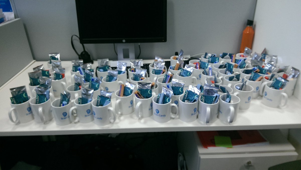 Laineyeire1's tweet photo. @MarieFrancineA #sugarrush with these #candyfilledmugs for #hpirelandemployees who've signed up for  #hpbraincandy https://t.co/lcoZTDw0a1