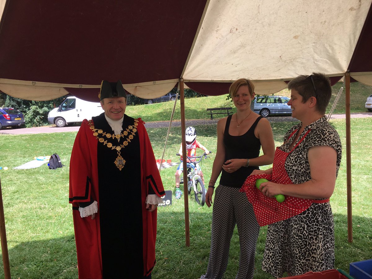 @WyeCircus <a href="/Jimofhereford/">Jim kenyon</a> <a href="/project_castle/">Castle Green Project</a> <a href="/WyeCarnival/">Hereford River Carnival</a> #kidsarea #giantgames #historicalherefordday