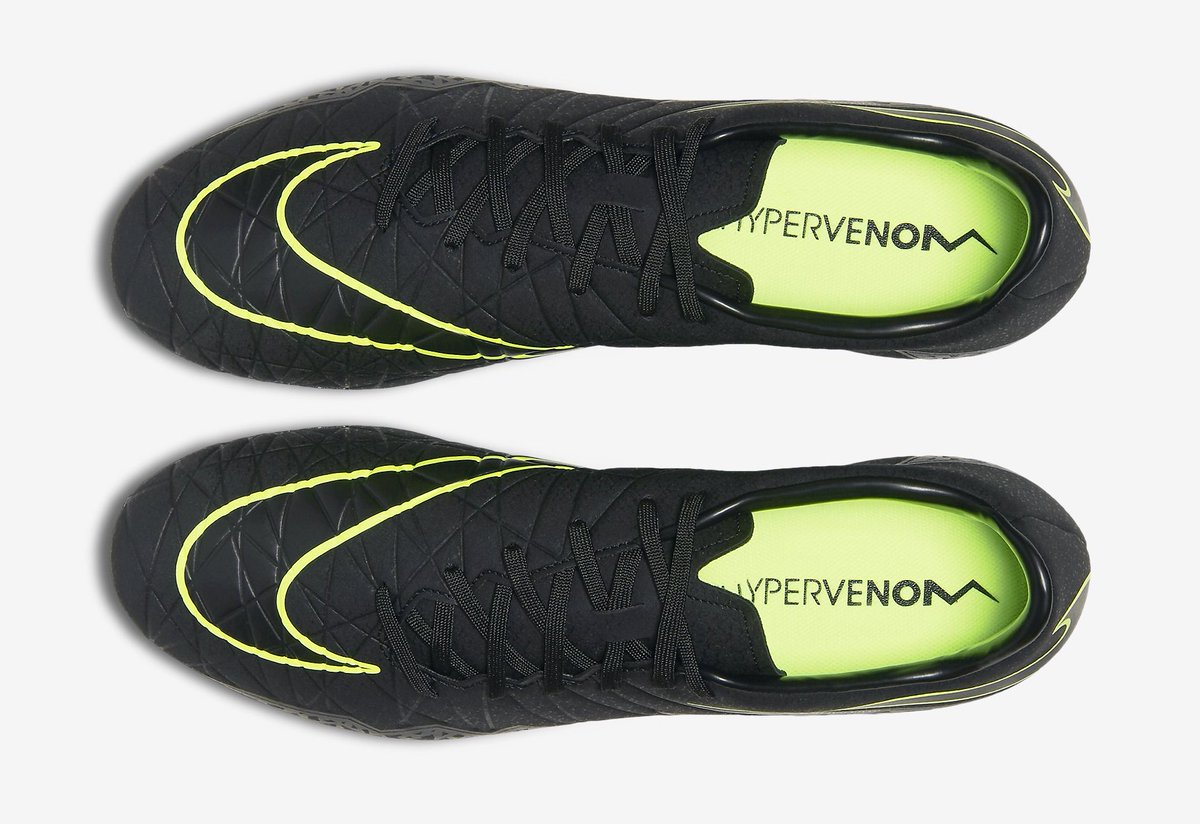 nike hypervenom 2016 black