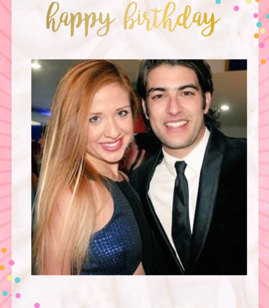 Teamperlayleon's tweet photo. Ya felicitaron a nuestra #perla? Hoy cumple años #felizcumplemaferlara we Love you @maflara #perlayleon https://t.co/MeSNEGl49i