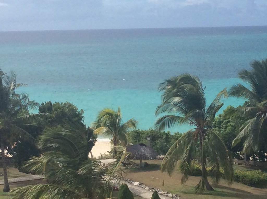 SaxtonZeta's tweet photo. I think I can just about manage another week here! https://t.co/9MTxVdTRcf
