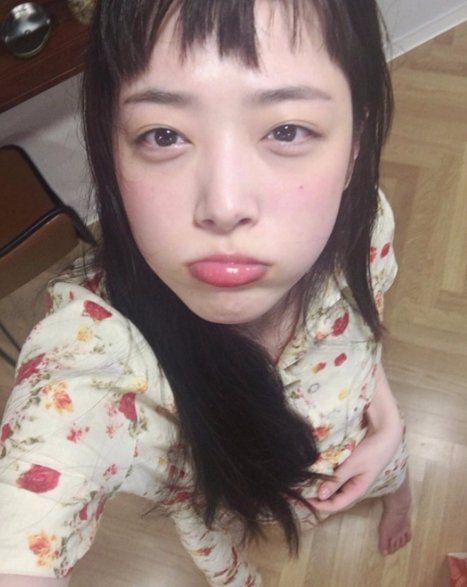 kor_celebrities's tweet photo. f(x)出身女優ソルリ、インスタグラム・カムバック。 https://t.co/ZqACzitYSz