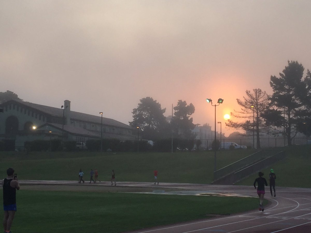 Chasing180's tweet photo. Good to do The Work while sun rose thru #KarlTheFog nice having @pencoyd+ @brandongador out at Kezar for Cutdowns! https://t.co/Gb3YrCpZWX