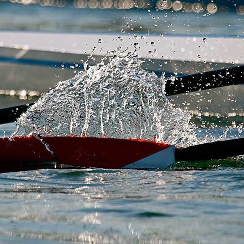 SmartMedicalUSA's tweet photo. Rowing can burn 250 cals in just 6 mins. Make sure you avoid injury with proper technique. https://t.co/ytvDFSsfo8 https://t.co/qA1KVW0wdz