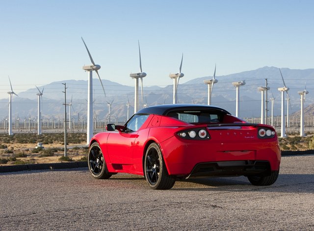 aggregatte's tweet photo. El 30% de los coches del mundo usará #energía renovable para 2030 https://t.co/FQ3e8lRhmW vía @LuceraEnergia https://t.co/W6OSZeUTCG