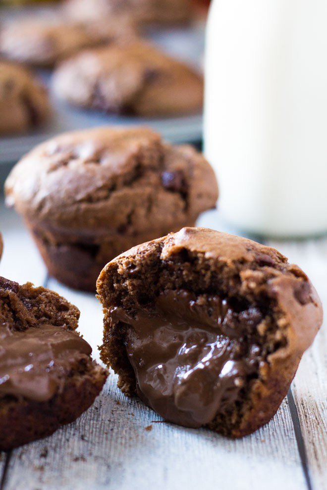 DrOetkerBakes's tweet photo. #Nutellastuffed #doublechocolate #muffins?!! WE WANT THEM ALL! https://t.co/yoJQaTYFrS Via @MarshasBakeBlog https://t.co/cp1wUQXMc4