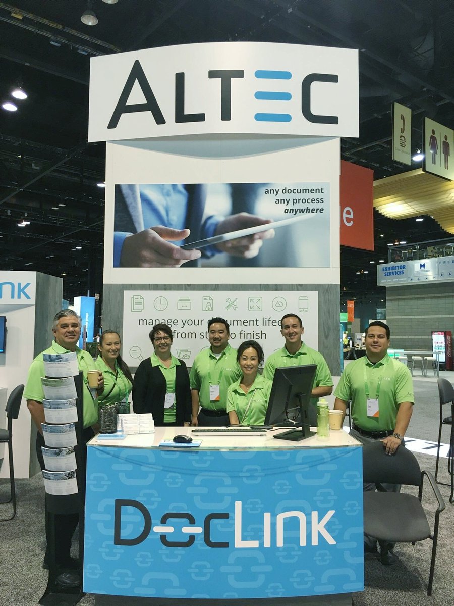 DocLinkbyBAI's tweet photo. Our team's looking ready to rock at @Sage_Summit! Check out our snazzy look at #Booth526 &amp; say hello, #SageSummit! https://t.co/KqPbWKNWpo