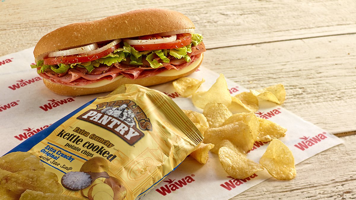 Wawa's tweet photo. Enjoy lunch with a side of crunch! Grab a bag of Peddler’s Pantry Chips for 99¢ with any Wawa Hoagie or Sandwich. https://t.co/Yd2w30Nap5